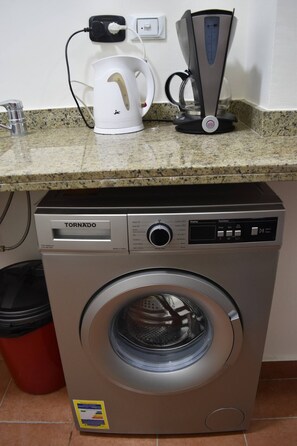 Interior - Spacious 1-Bedroom Apart-New Cairo 1st Settlement (El Cairo)