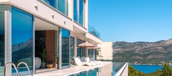 Luxury Villa Morello Korcula 1 with heated pool, gym, sauna
