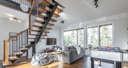 INDICATED PRICE INCLUDES TAX AND CLEANING FEES. Interested? Submit a quote to initiate reservation.