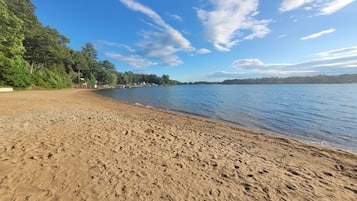 Sun loungers, beach towels