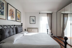 Appartement, vue ville | 1 chambre, fer et planche à repasser, Wi-Fi gratuit