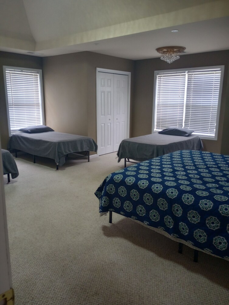 East Cobb Baseball Complex / Private Pool/ 9105 Keaton Creek Villa Rica