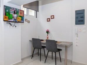 Interior - New Pagrati Studio Modern & Cozy (Athens)