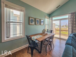 Dining - Melon Camp - Dive into Fun with Pool Access! (Surf City)