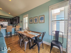 Dining - Melon Camp - Dive into Fun with Pool Access! (Surf City)
