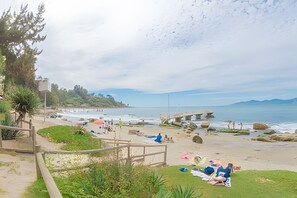 On the beach - Oceana Suites Bahía Pelicanos (Puchuncavi)