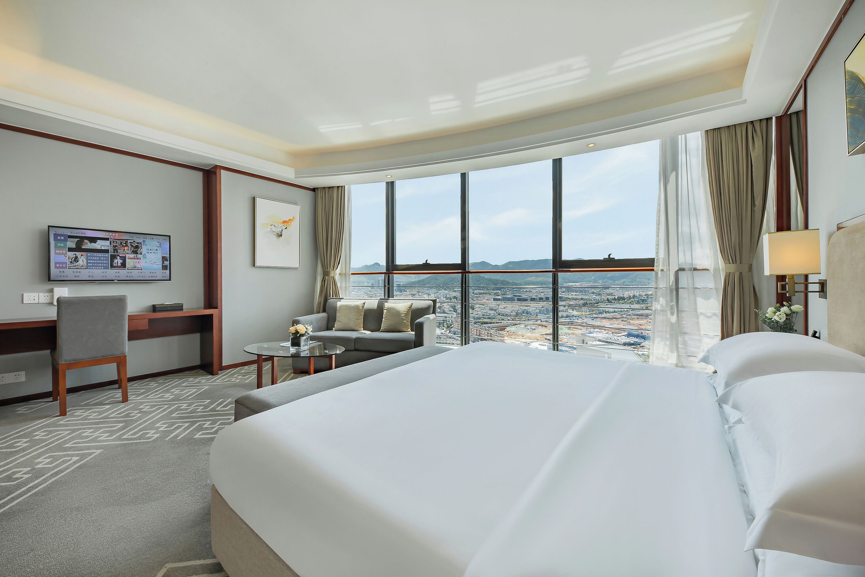 Premier Room, 1 King Bed, City View | In-room safe, desk, blackout curtains, iron/ironing board
