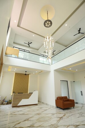 Interior - Creek Wood (Ramnagar)