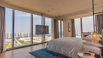 Premium Suite, 1 Bedroom, Sea View | In-room safe, desk, blackout drapes, soundproofing