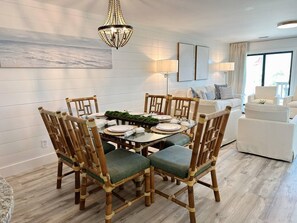 Dining - Serenity at Largo Mar (Panama City Beach)