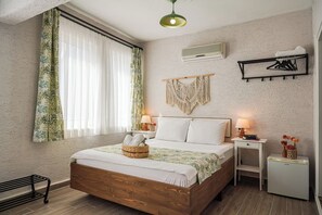 Egyptian cotton sheets, premium bedding, free WiFi, bed sheets - Keyf-i Ada Mahal (Bozcaada)