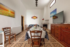 Villa | Dining room - 3973 Villa Ketty by Barbarhouse (Andrano)