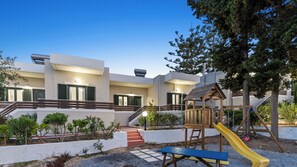 Front of property - Villa Maro Suites near Heraclion (Hersonissos)