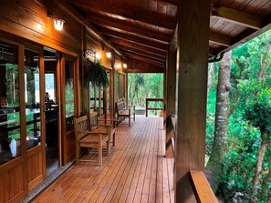 Family Cabin | Lanai - Vila Vert - Rancho Queimado - SC (Rancho Queimado)