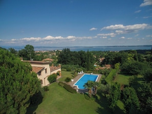 Exterior - Daller Bianca con piscina (Soiano del Lago)