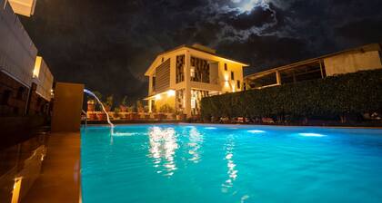 The serene beauty of valley view in Panchgani at  Shree Samarth Villa!