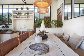 Dining - Luxueuse Villa Yogisurf 2 Canggu Piscine & Jacuzzi (Kerobokan)