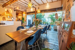 Dining - Splendid Villa Shakti Canggu Boho chic 3bd & Pool (Canggu)