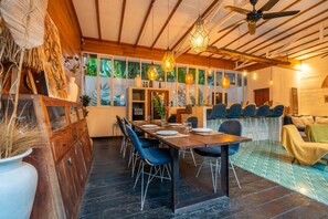 Dining - Splendid Villa Shakti Canggu Boho chic 3bd & Pool (Canggu)