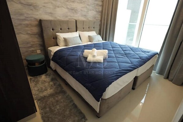 1 chambre, literie fournie
