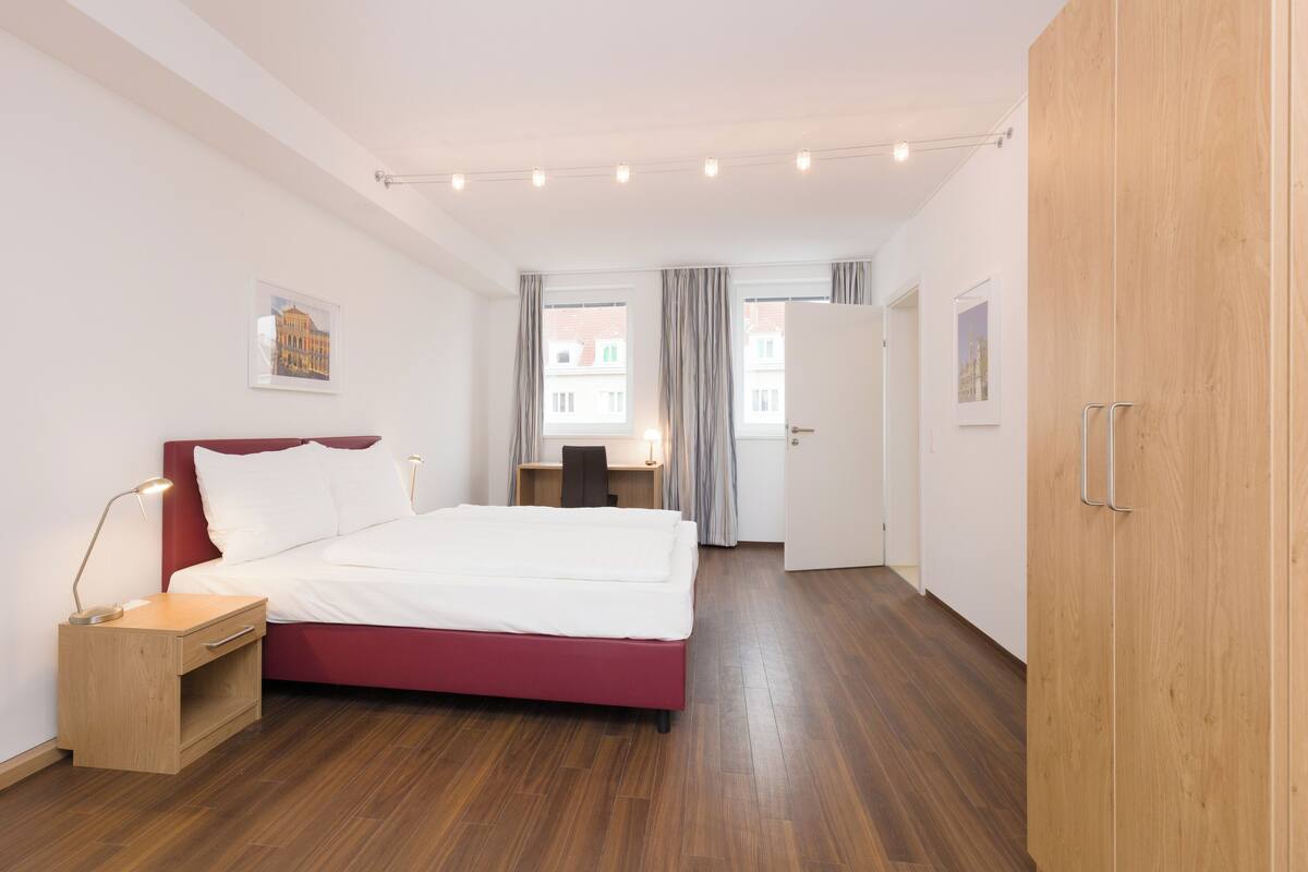 Appartement | Een strijkplank/strijkijzer, gratis wifi, beddengoed