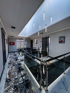 Business Studio, Courtyard View | Balcony view - De Villa Hotel (Samarkand)