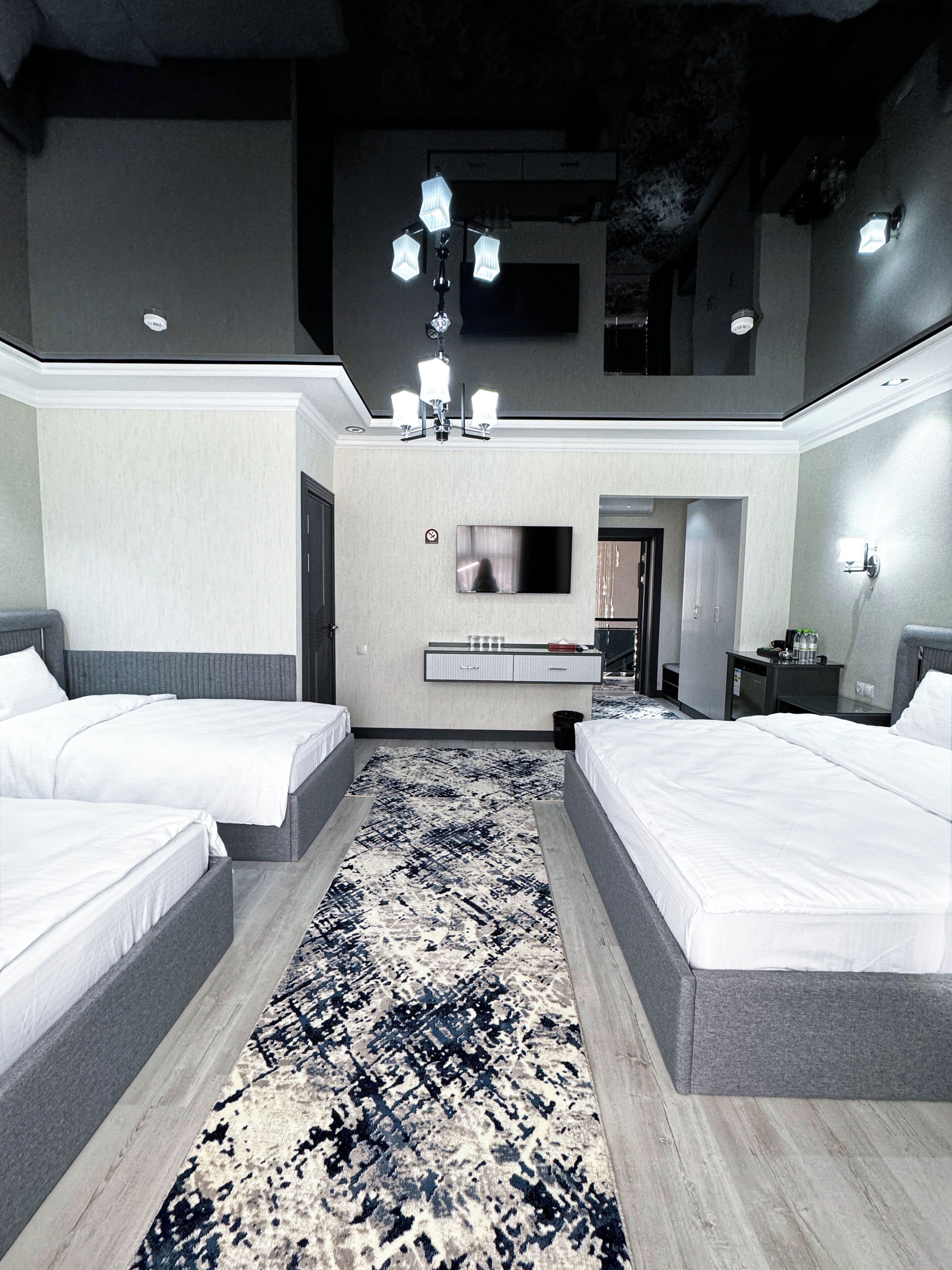 Habitación Confort, 4 habitaciones | Ropa de cama de alta calidad y edredones de plumas