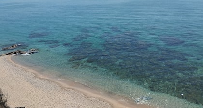 Can Rogent, relax, naturaleza, a 5 minutos de la playa. 8 a 13 pax.