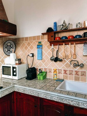 Microwave, stovetop, dishwasher