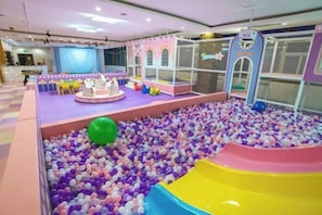 Children’s area - Huailai Diman Hot Spring Resort (Huailai)