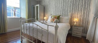 Ceim house was my own home We had happy years living in our ancestral house.