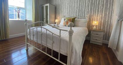 Ceim house was my own home We had happy years living in our ancestral house.