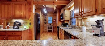 Vino Vista 2BR+Loft-Wine Cellar, Game Rm & Hot Tub