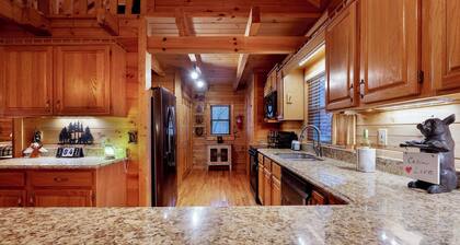 Vino Vista 2BR+Loft-Wine Cellar, Game Rm & Hot Tub