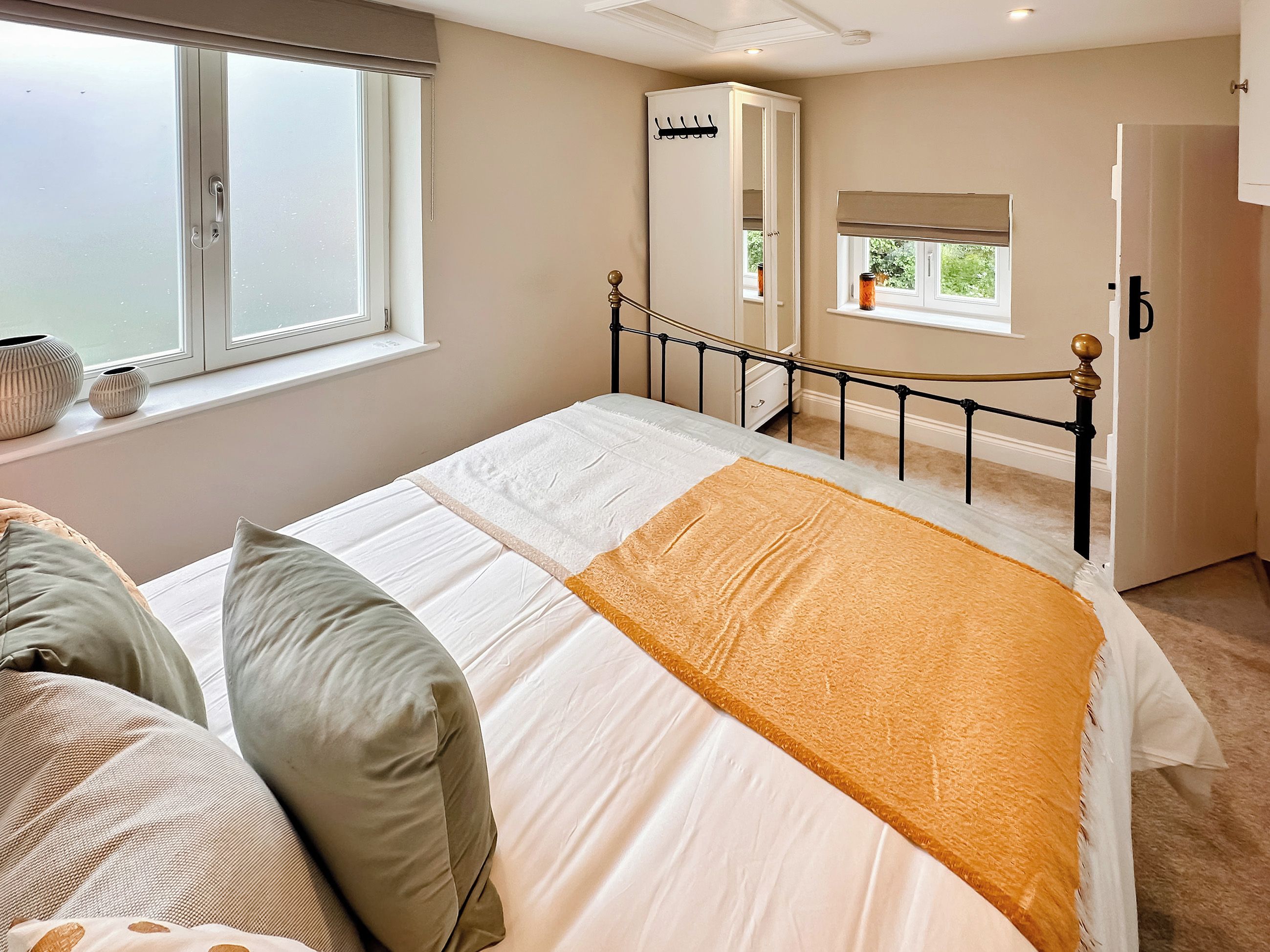2 dormitorios, wifi gratis, ropa de cama