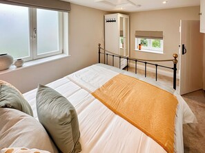 2 dormitorios, wifi gratis, ropa de cama