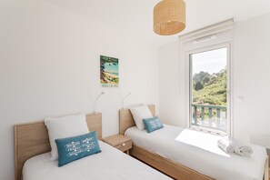 2 habitaciones, tabla de planchar con plancha y wifi gratis 