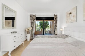 3 bedrooms, iron/ironing board, free WiFi - Gorgeous Apartment, 3BR Pool Terrace (Estepona)