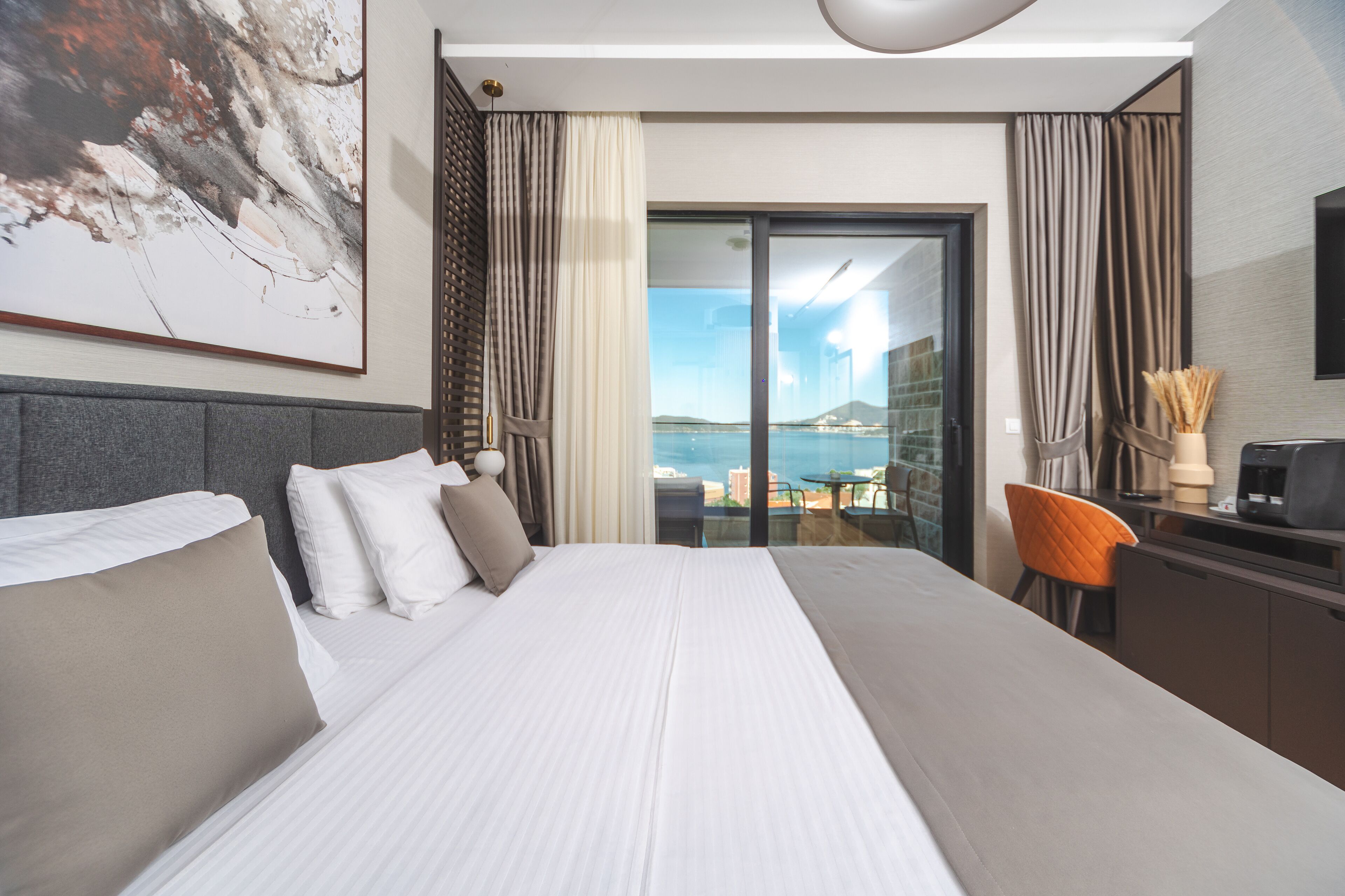 Superior Double or Twin Room, Balcony, Sea View | In-room safe, free WiFi, bed sheets