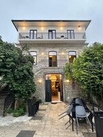 Fachada da propriedade