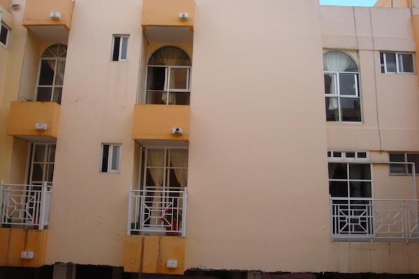 Bagian depan properti