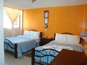 Family Double Room, Balcony | Desk, blackout drapes, free WiFi, bed sheets - Hotel Los Angeles  (Tulancingo)
