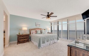 2 dormitorios, tabla de planchar con plancha, wifi y ropa de cama