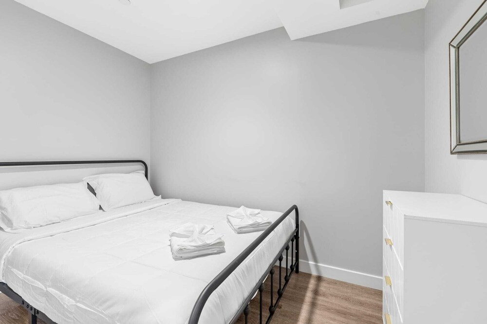 Highend Modern 3BR 3BA Condo Assembly Square Somerville Vrbo