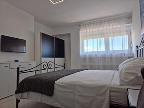 1 habitación y caja de seguridad en la habitación 