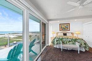 5 bedrooms, free WiFi, bed sheets