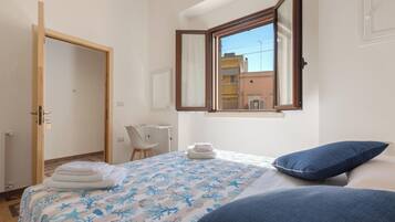 6 Schlafzimmer, Internetzugang, Bettwäsche