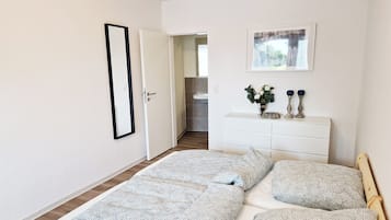 1 quarto, escrivaninha, Wi-Fi de cortesia, roupa de cama