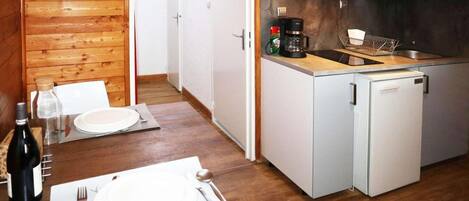 Réfrigérateur, micro-ondes