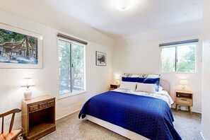 4 camere, accesso a Internet, lenzuola